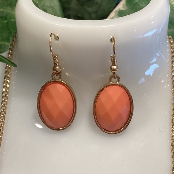 Charming Charlie - Matching Coral Gold Tone Chain Link Necklace & Earring Set - Picture 3 of 10